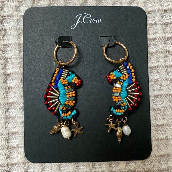 J.Crew Seahorse Charm Hoop Earrings Gold Pearl Nautical Statement NWT AP427 - Picture 3 of 8
